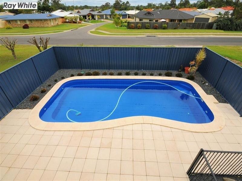 36 Corfield Street, Point Vernon QLD 4655