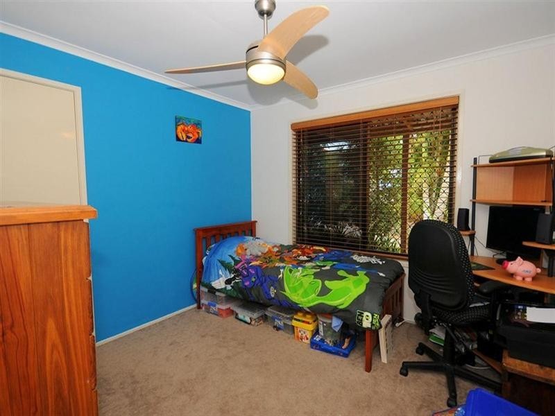 4 Coongul Court, Urraween QLD 4655