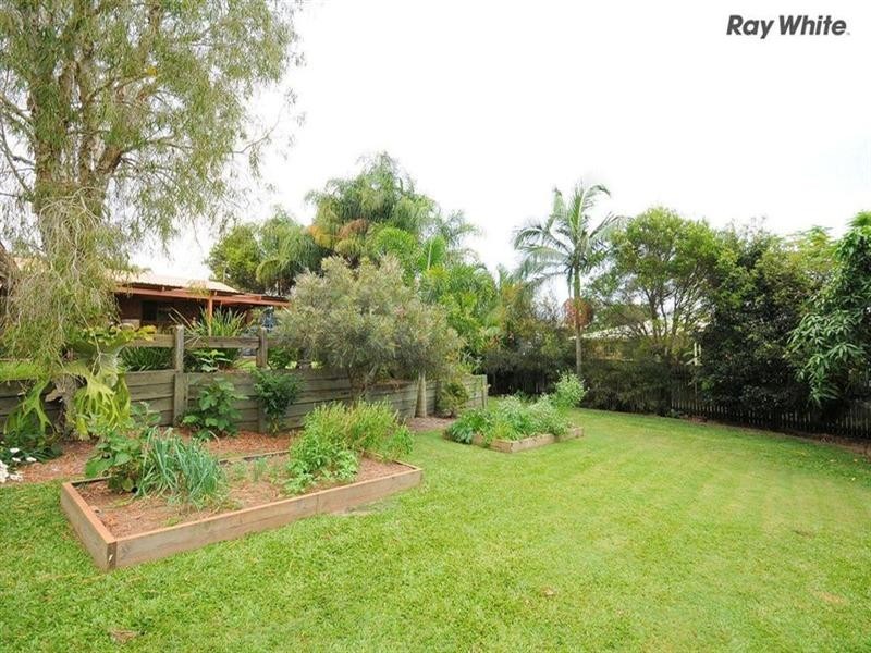 4 Coongul Court, Urraween QLD 4655