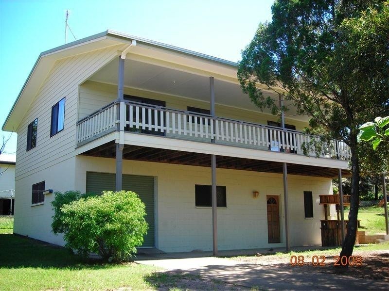 11 Byron Street, Scarness QLD 4655