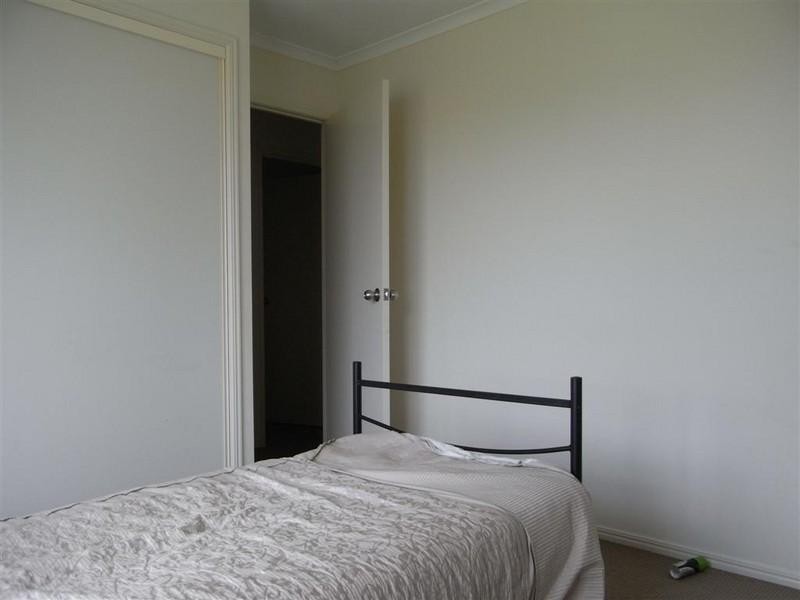 1 A and 1 B Malcolm Court, Point Vernon QLD 4655