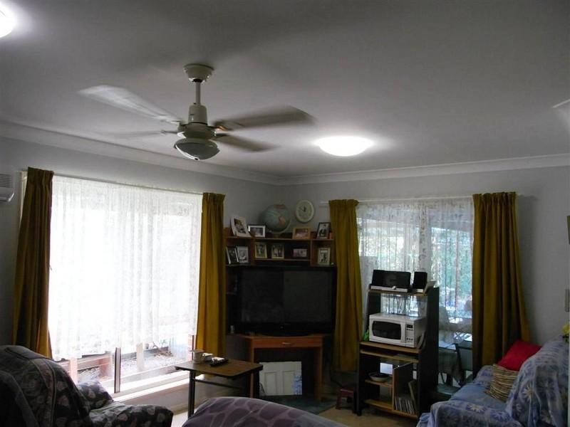 105 Garden Drive, Urangan QLD 4655