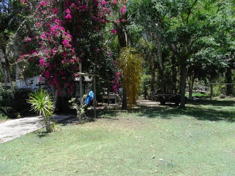 105 Garden Drive, Urangan QLD 4655