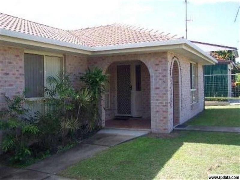 28 Holiday Parade, Scarness QLD 4655