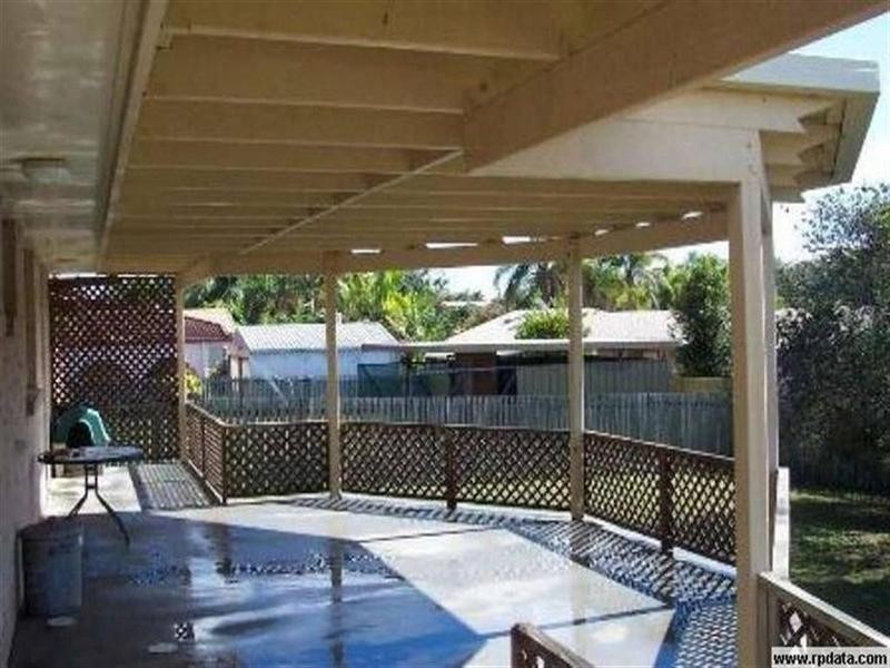 28 Holiday Parade, Scarness QLD 4655