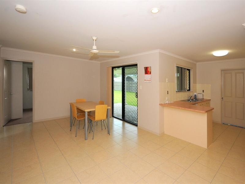 7 Redgum Court, Urraween QLD 4655