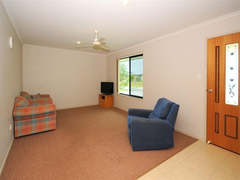 7 Redgum Court, Urraween QLD 4655