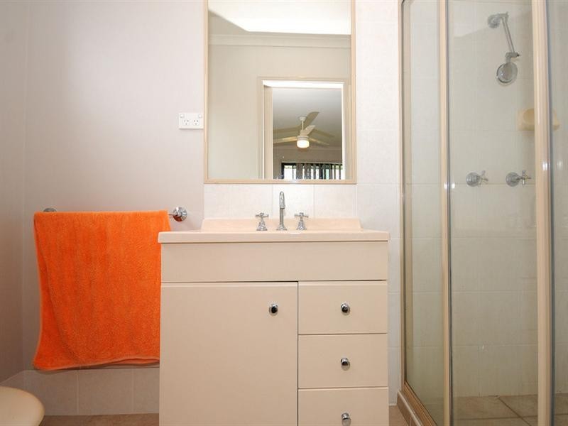 7 Redgum Court, Urraween QLD 4655