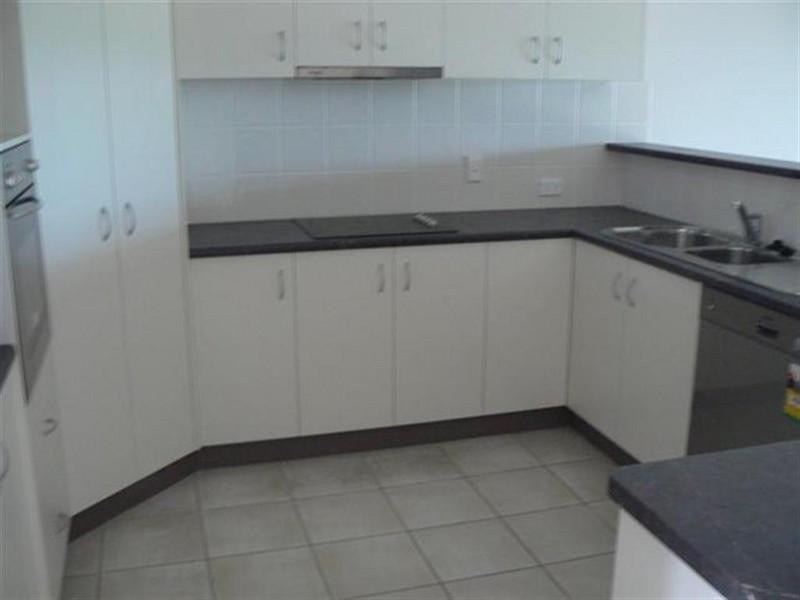 3/30 East Street, Scarness QLD 4655