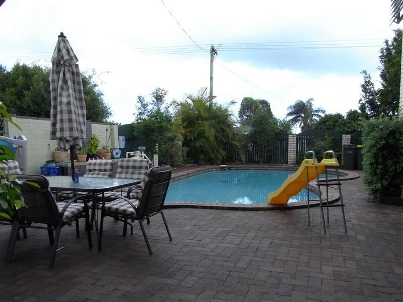 365 Boat Harbour Drive, Scarness QLD 4655