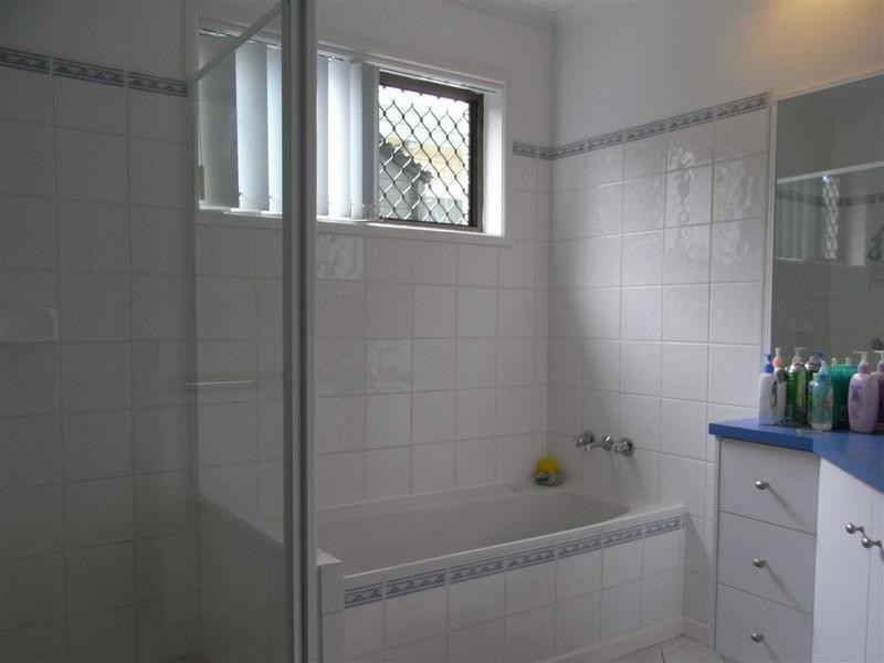 365 Boat Harbour Drive, Scarness QLD 4655