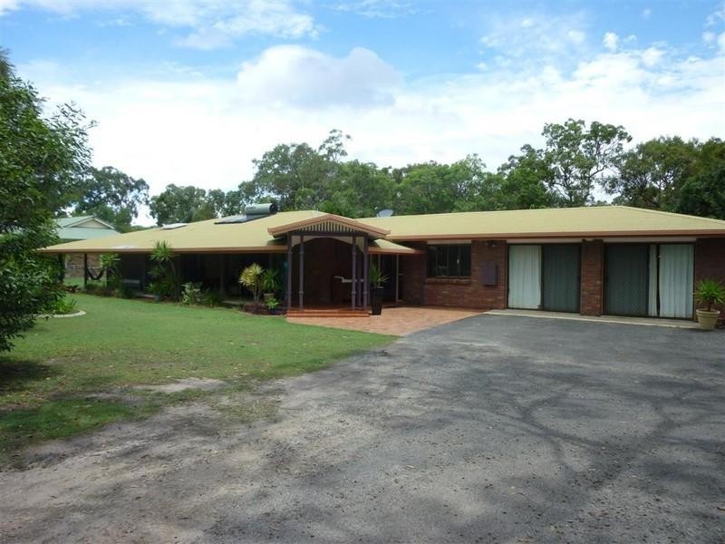 180 Boundary Road, Urangan QLD 4655