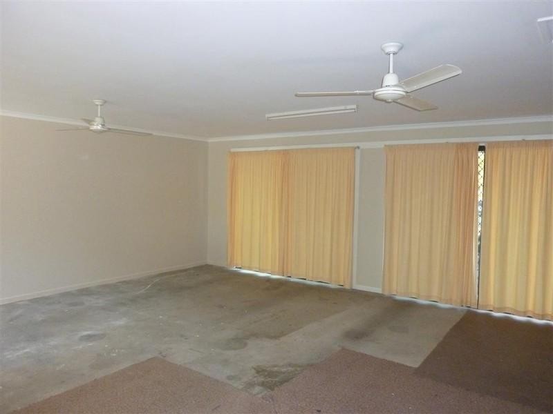 180 Boundary Road, Urangan QLD 4655
