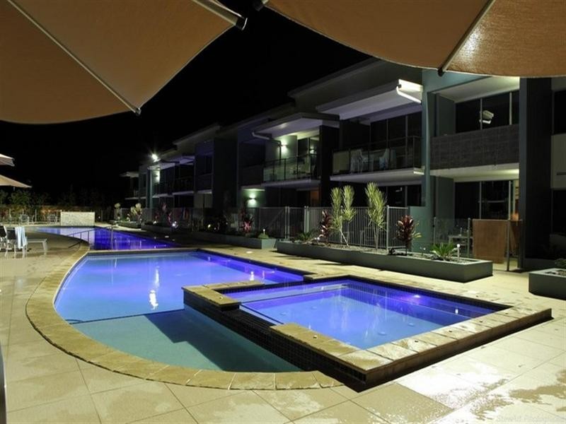 627 Charlton Esplanade, Urangan QLD 4655