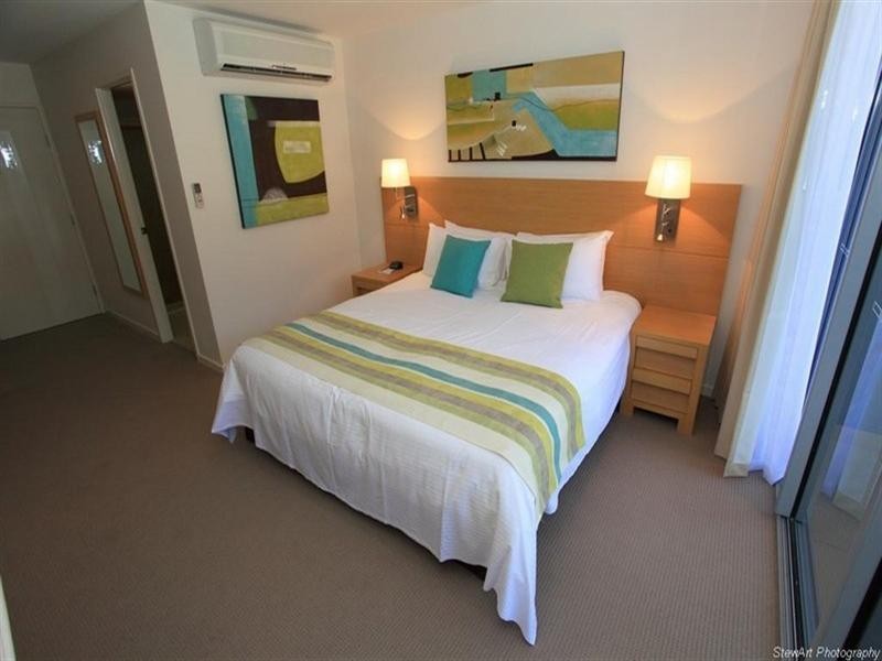 627 Charlton Esplanade, Urangan QLD 4655