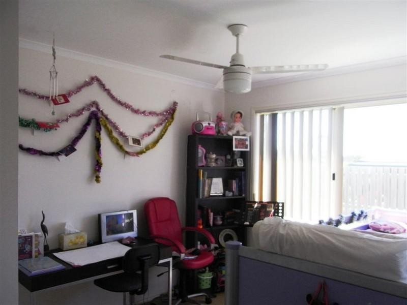 4 Blackall Court, Torquay QLD 4655