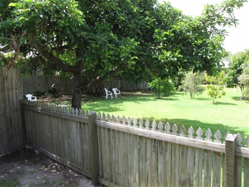 17-19 LESLIE Lane, Scarness QLD 4655