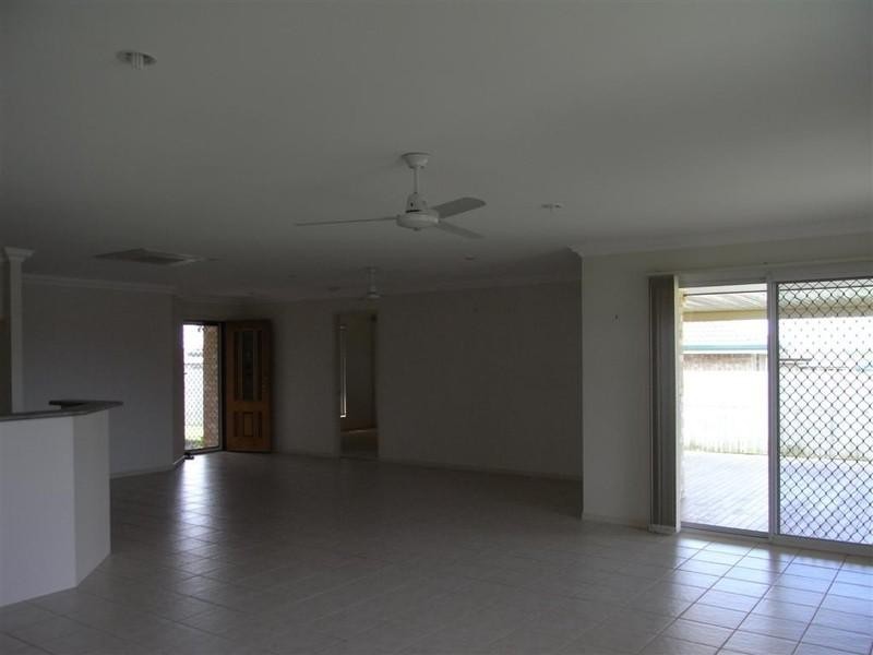 35 ST Joseph Drive, Urraween QLD 4655