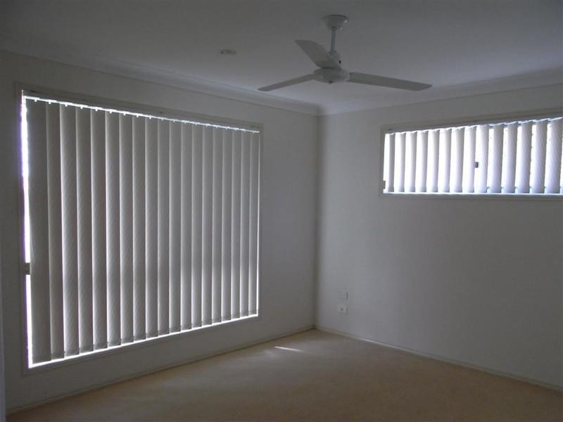 35 ST Joseph Drive, Urraween QLD 4655