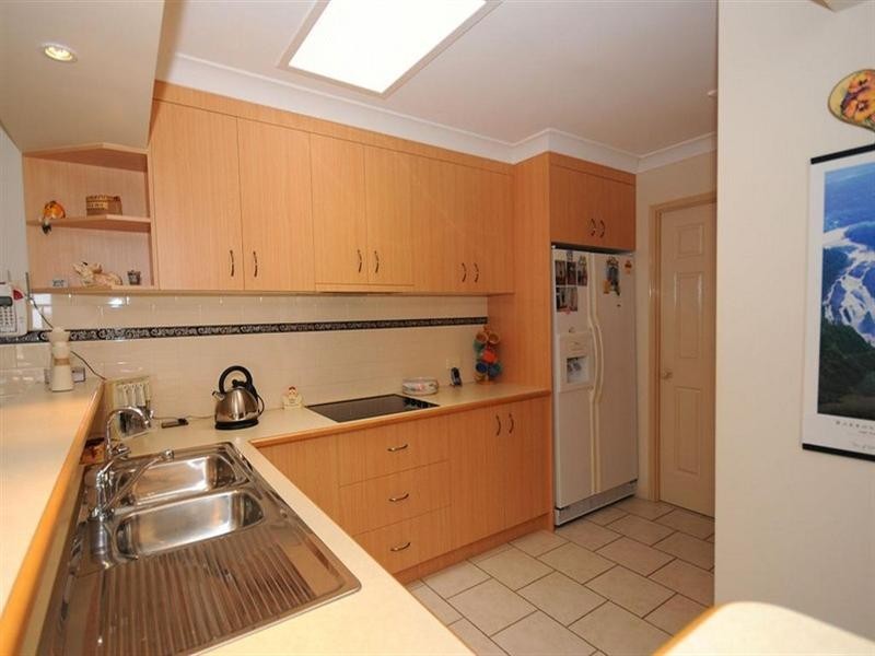 211 Lower Mountain Road, Dundowran QLD 4655