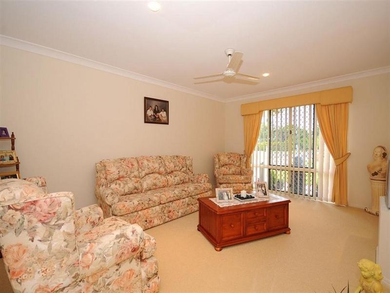 211 Lower Mountain Road, Dundowran QLD 4655