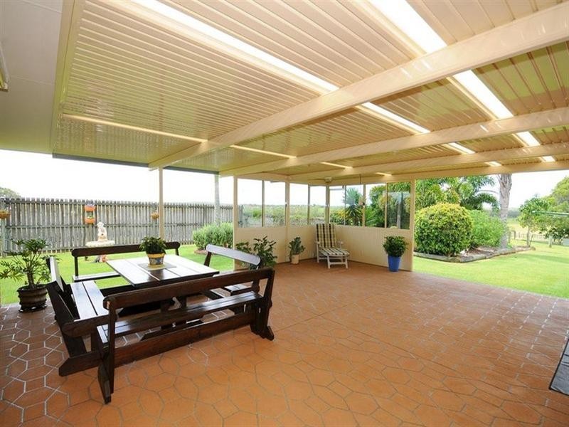 211 Lower Mountain Road, Dundowran QLD 4655
