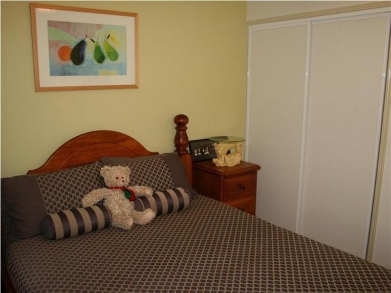 10 Koloi Street, Scarness QLD 4655