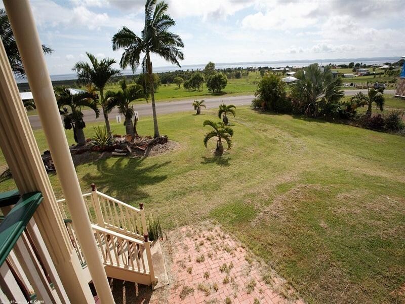 88 Cove Boulevard, River Heads QLD 4655