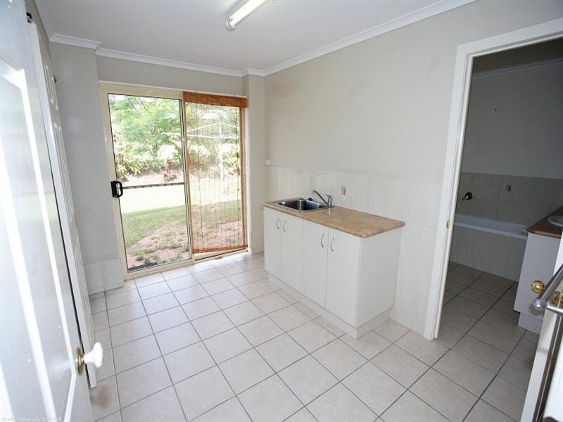 88 Cove Boulevard, River Heads QLD 4655