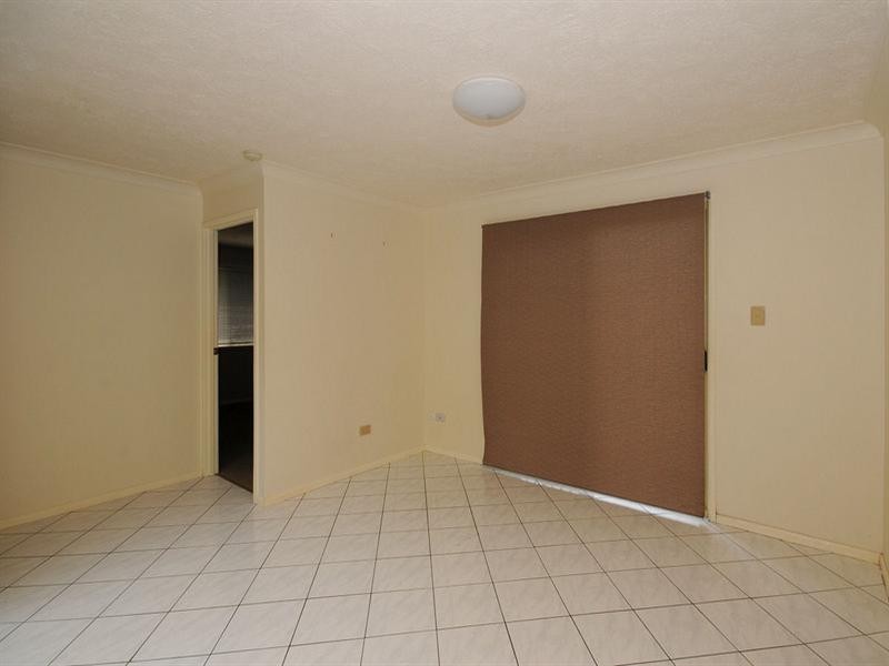 4 Cassia Avenue, Scarness QLD 4655