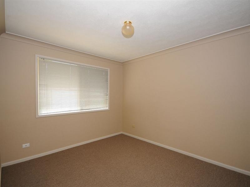 4 Cassia Avenue, Scarness QLD 4655