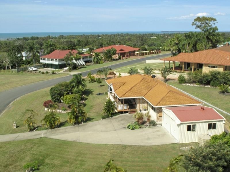 14 Mal Campbell Drive, Craignish QLD 4655