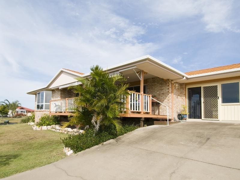 14 Mal Campbell Drive, Craignish QLD 4655