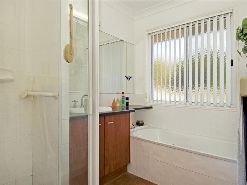 14 Mal Campbell Drive, Craignish QLD 4655