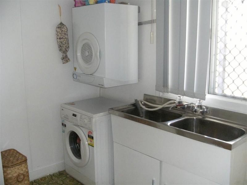 123 Oleander Avenue, Kawungan QLD 4655