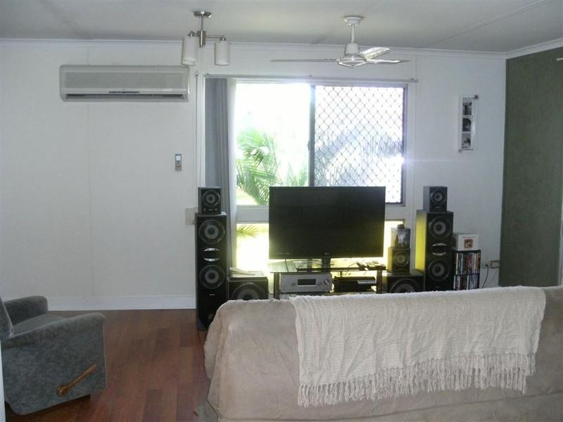 123 Oleander Avenue, Kawungan QLD 4655