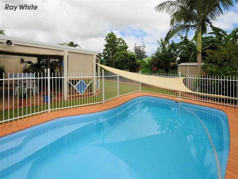 4 Stevens Close, Kawungan QLD 4655