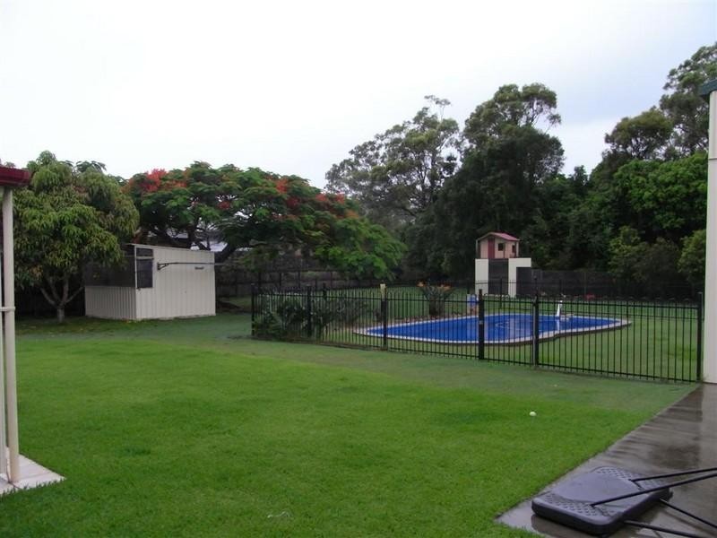 45 Fairway Drive, Urraween QLD 4655