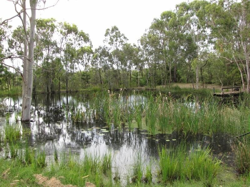 40 Vista Street, Urangan QLD 4655