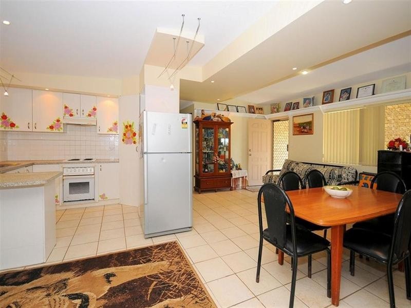 11 Grevillea Street, Kawungan QLD 4655