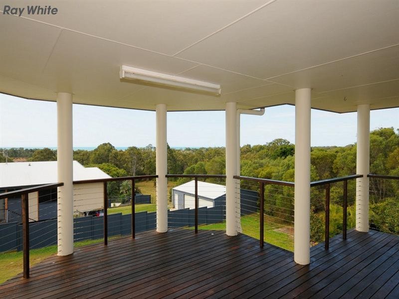 21 EDGEWATER, Craignish QLD 4655