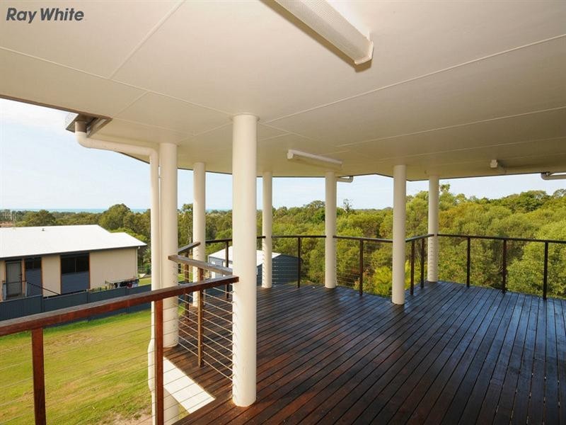 21 EDGEWATER, Craignish QLD 4655