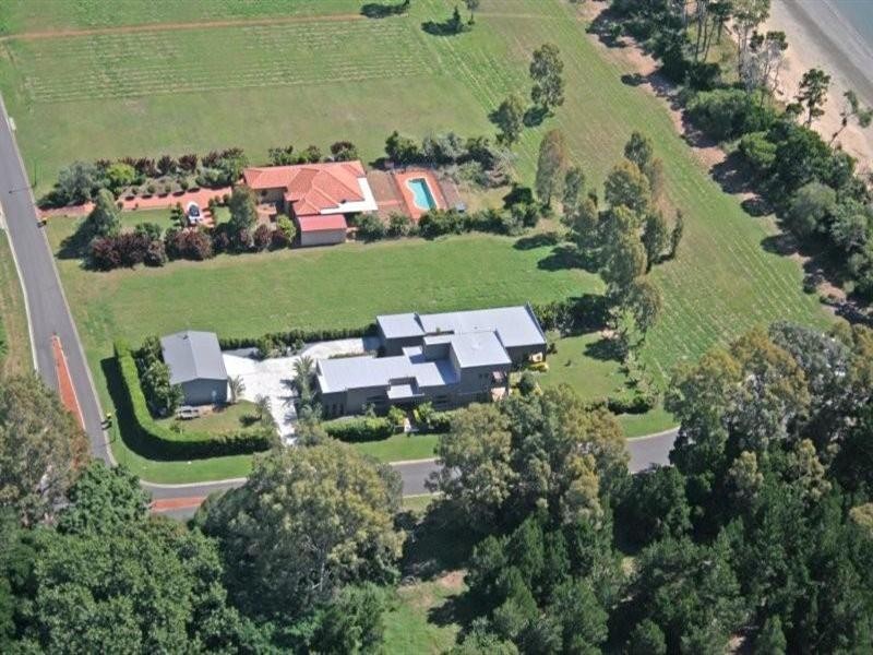 1 Dundowran Beach Esplanade, Dundowran Beach QLD 4655