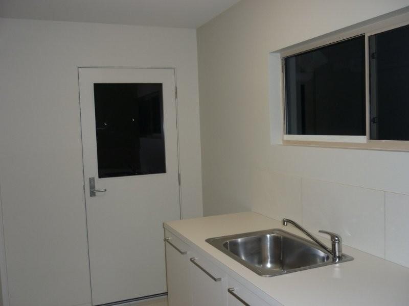 3 Mermaid Court, Eli Waters QLD 4655