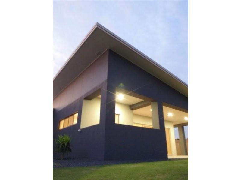 3 Mermaid Court, Eli Waters QLD 4655
