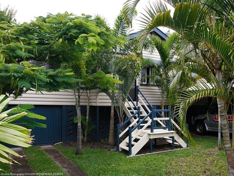 209 Torquay Terrace, Torquay QLD 4655