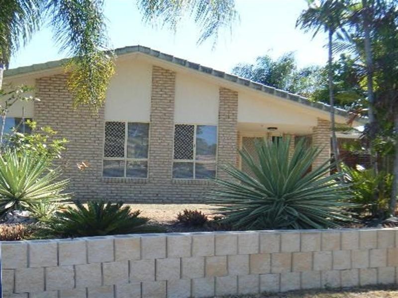 4 Cassia Avenue, Scarness QLD 4655