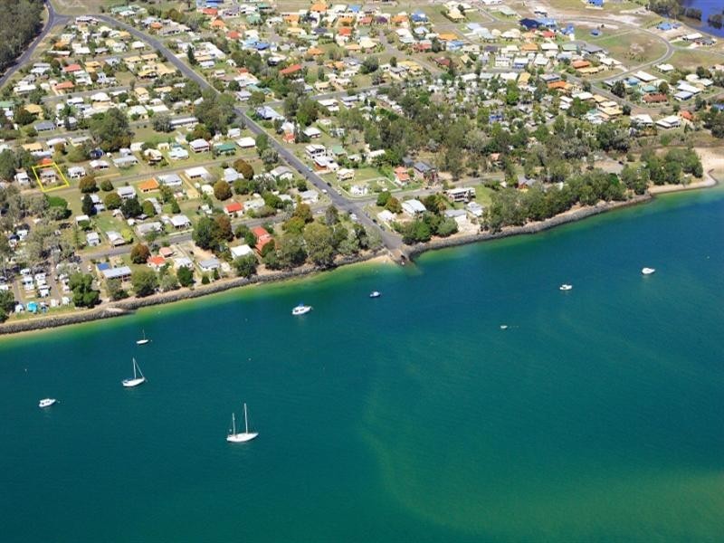 31 Howard Street, Burrum Heads QLD 4659