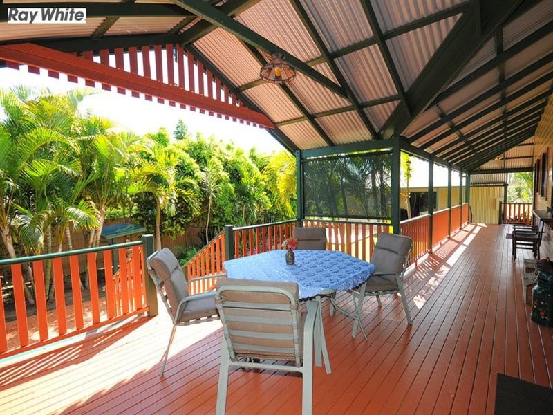 52 Sempfs Road, Dundowran Beach QLD 4655