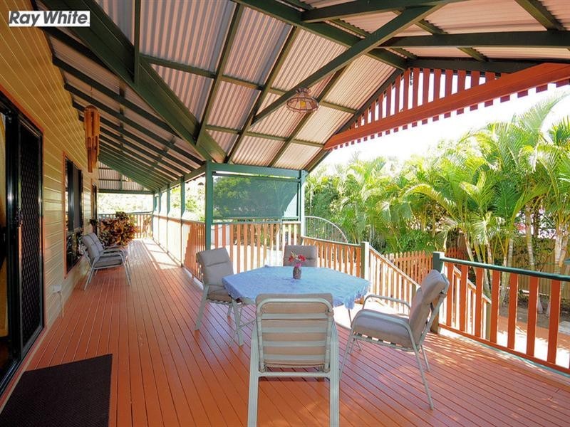 52 Sempfs Road, Dundowran Beach QLD 4655
